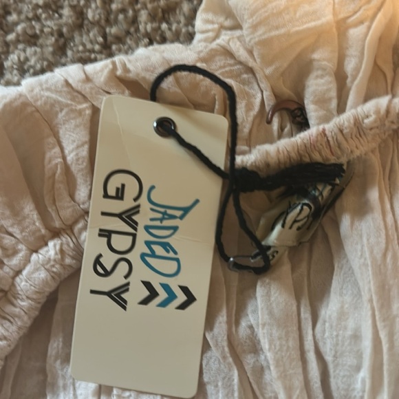 Jaded Gypsy The WC Romper in Parchment O/S - Picture 9 of 15